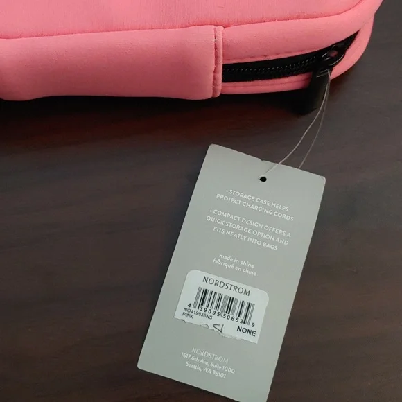 Nordstrom Storage Case/ Travel Case NWT - Picture 3 of 4